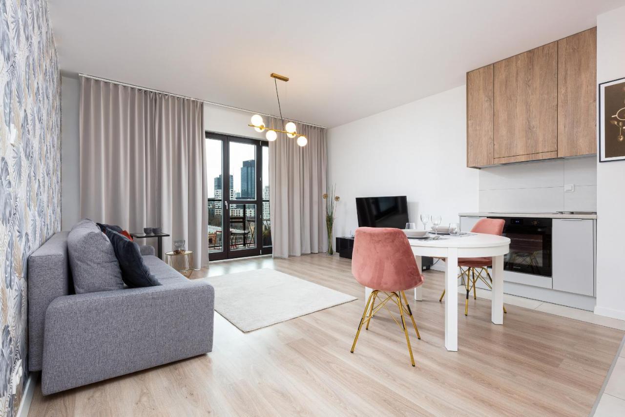 Metro Plocka Exquisite By Renters Apartment Warschau