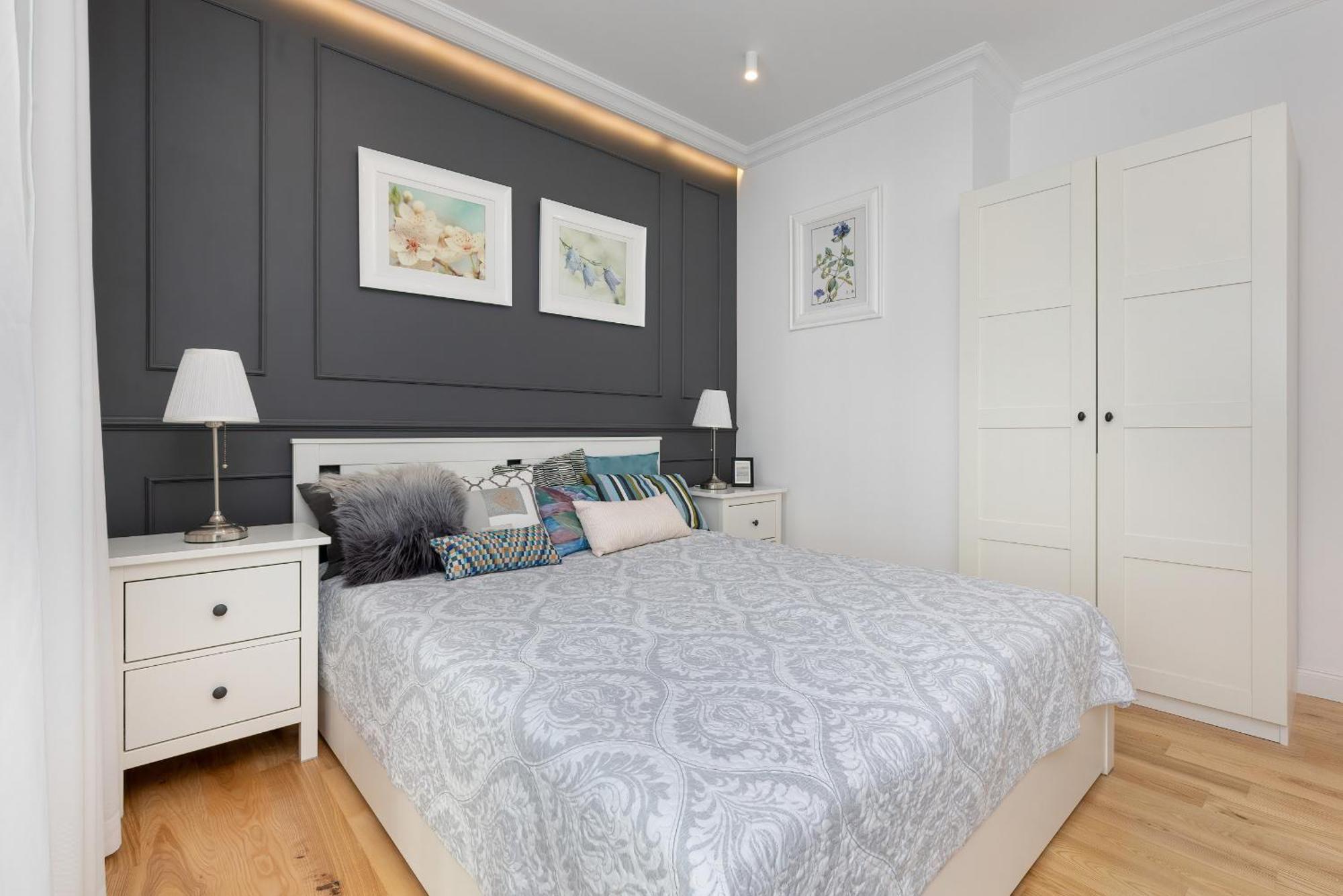 Metro Plocka Exquisite By Renters Warschau