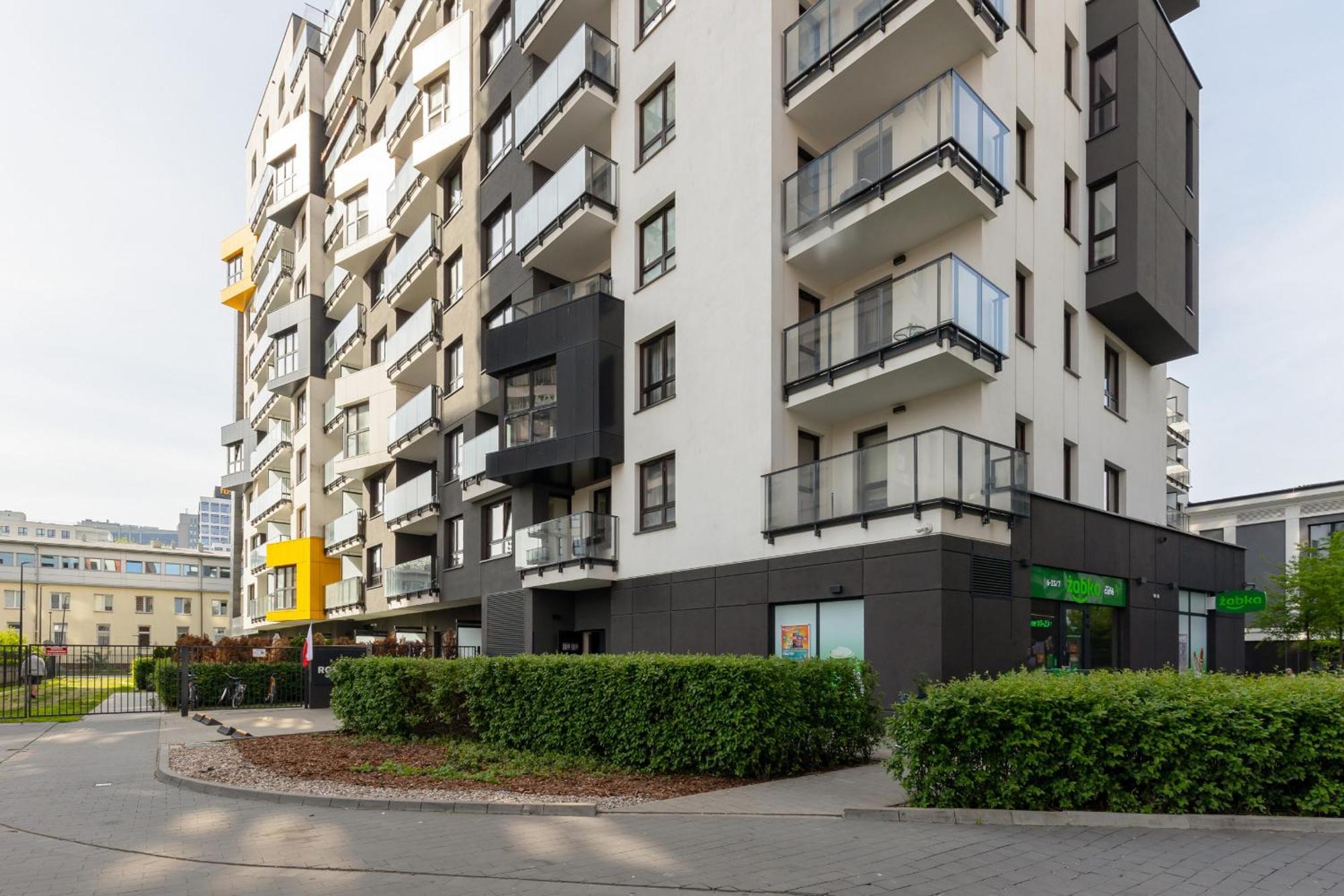 Metro Plocka Exquisite By Renters Warschau